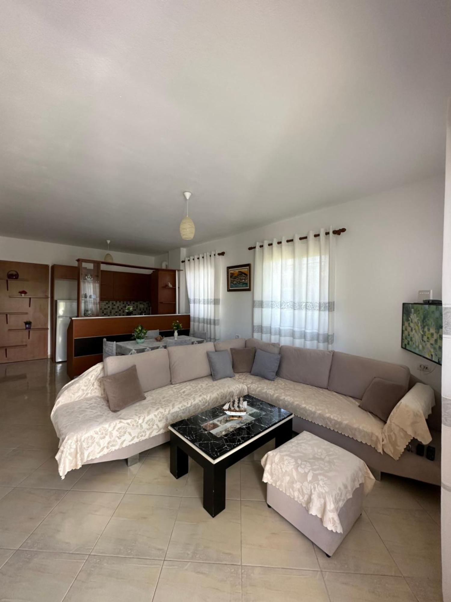 קסאמיל Guesthouse Xhuliano מראה חיצוני תמונה