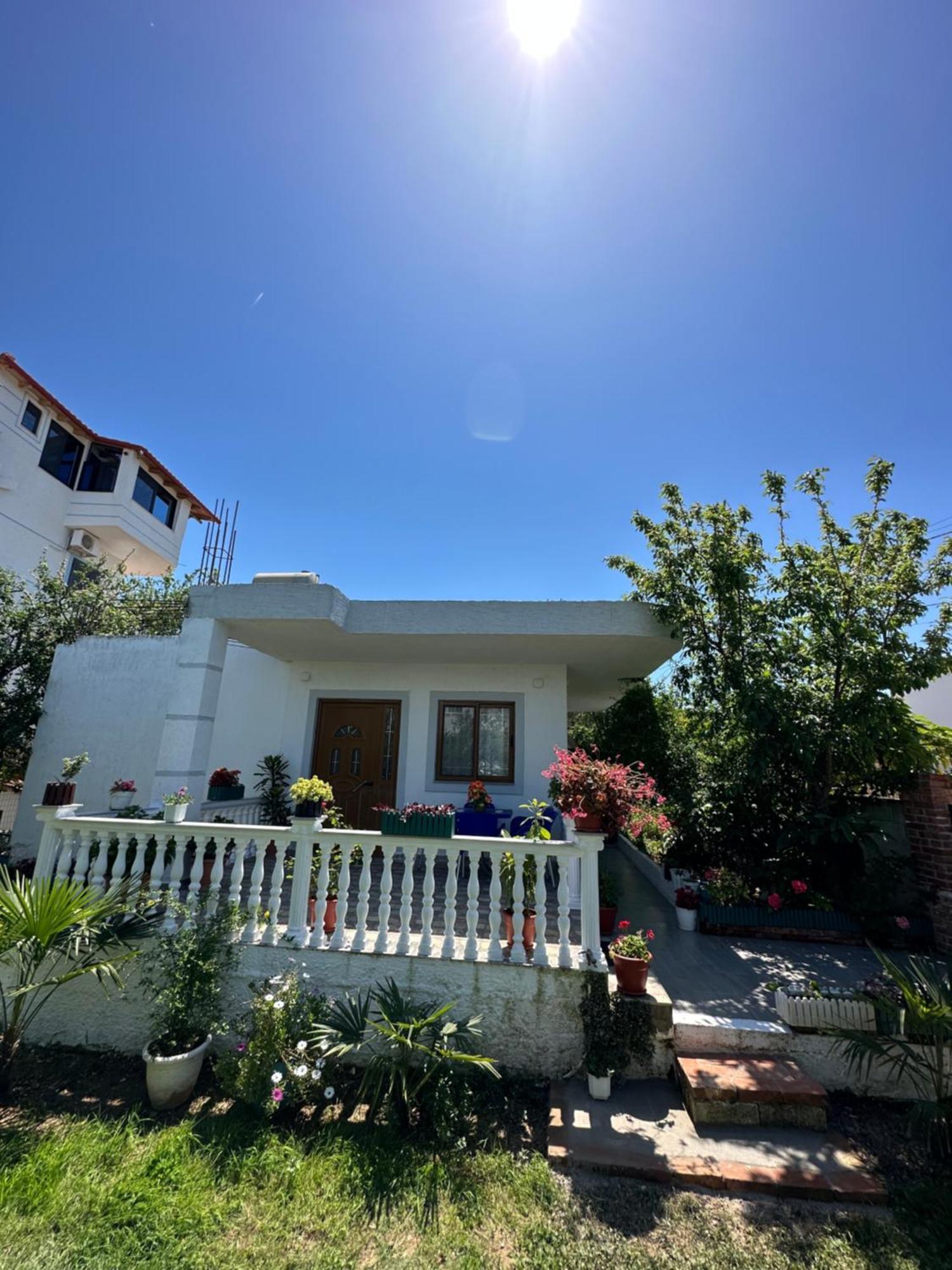 קסאמיל Guesthouse Xhuliano מראה חיצוני תמונה